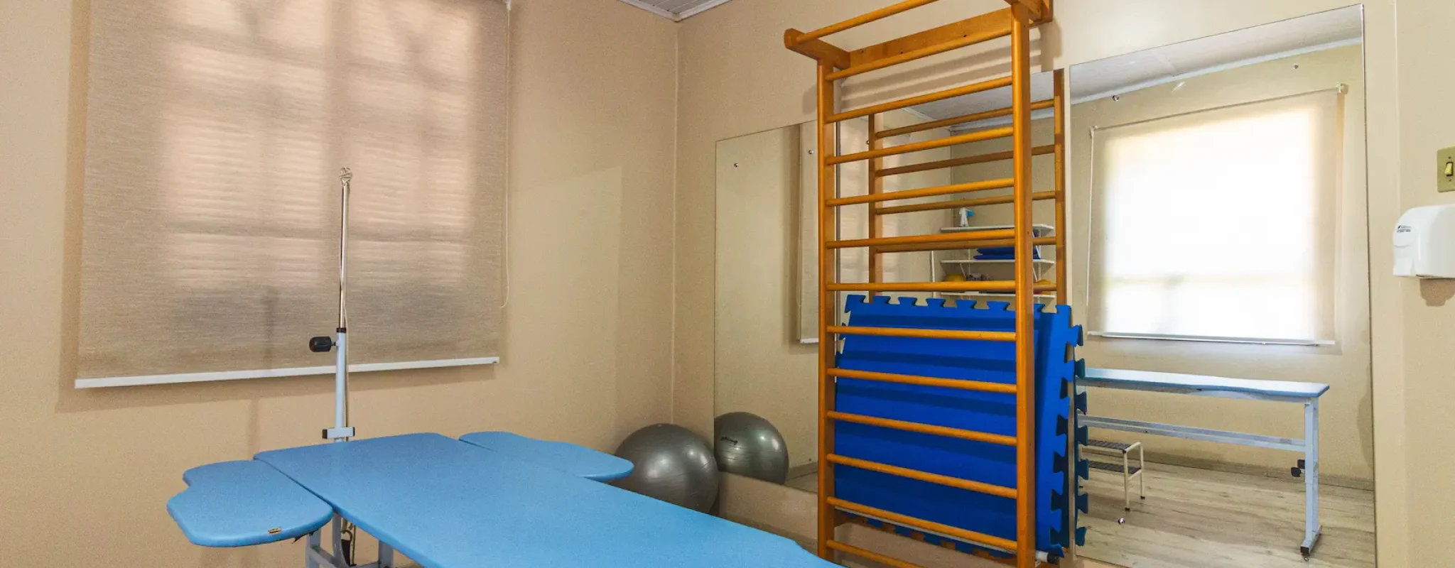 Clínica de fisioterapia, pilates, RPG e nutrição em Porto Alegre. Há mais de 65 anos.